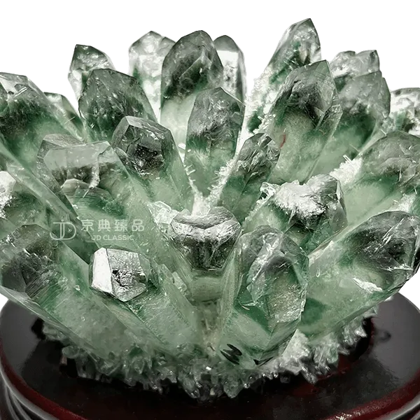 【京典臻品】 綠幽靈水晶簇 綠幽靈晶簇 ( 綠水晶簇 ) 2.65KG